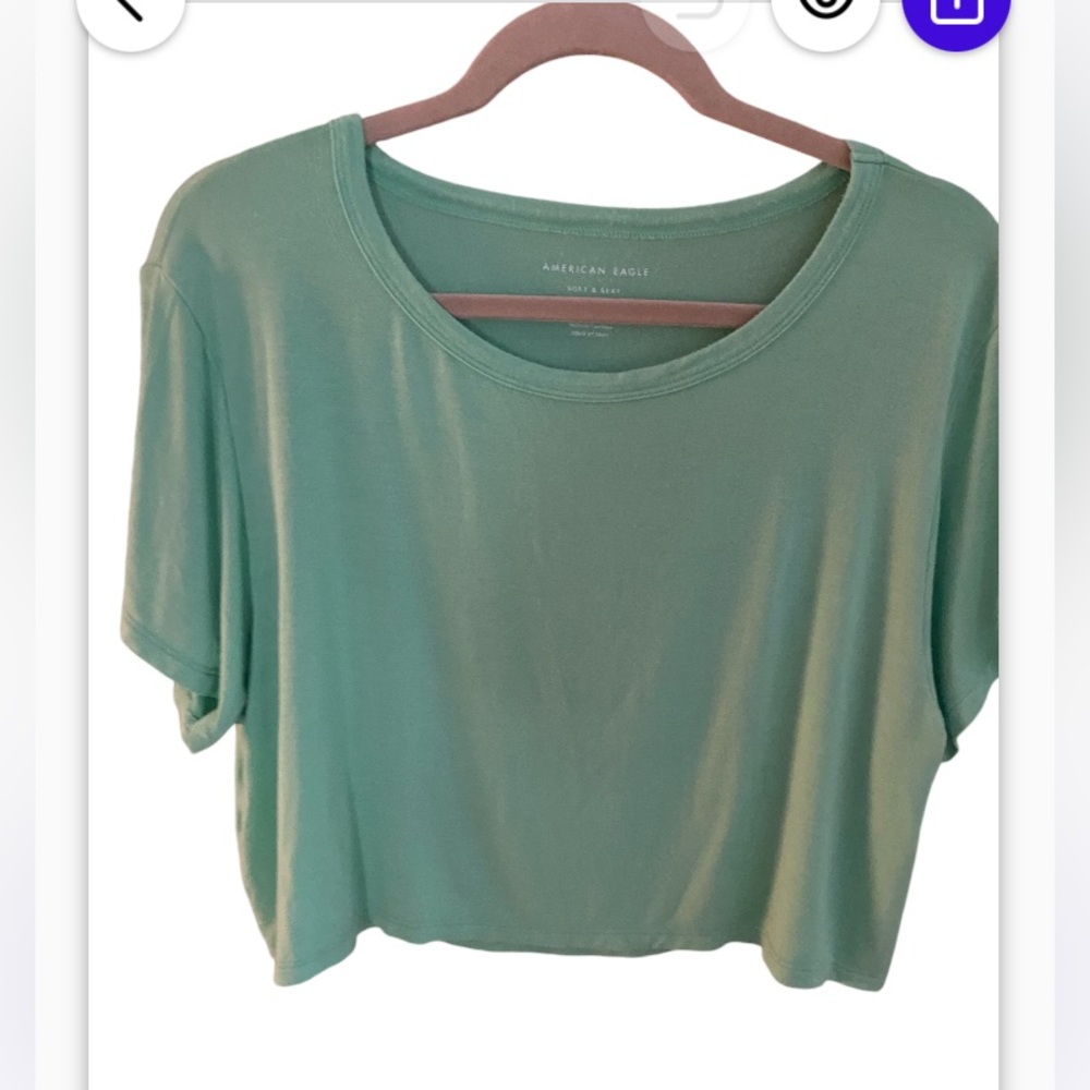 American Eagle outfitters, soft and sexy cropped Tee. Size large. Minty green